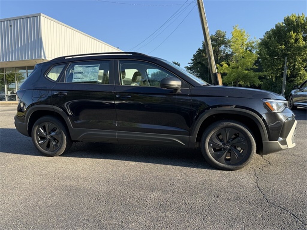 New 2025 Volkswagen Taos 1.5T S SUV