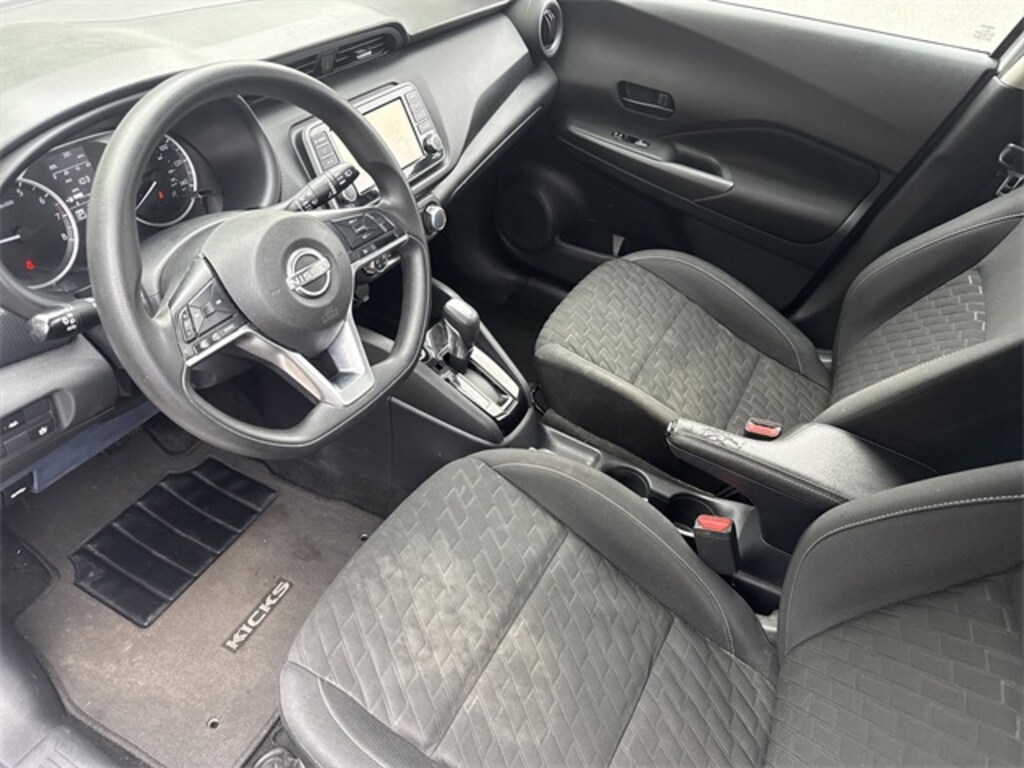 Used 2022 Nissan Kicks S SUV
