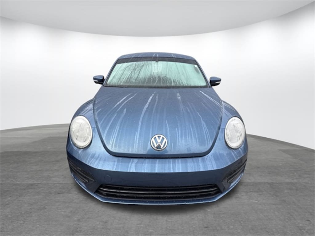 Used 2019 Volkswagen Beetle 2.0T S Hatchback