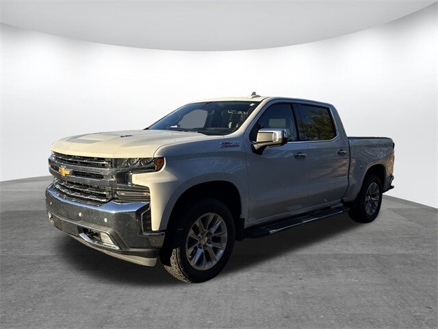 2019 Chevrolet Silverado 1500 LTZ photo 2