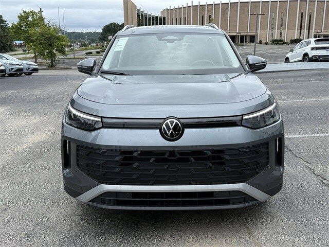 2026 Volkswagen Tiguan S photo 2