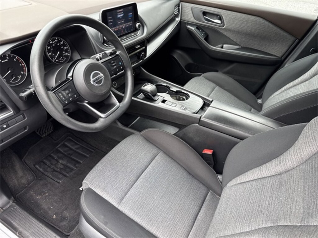 Used 2021 Nissan Rogue SV SUV