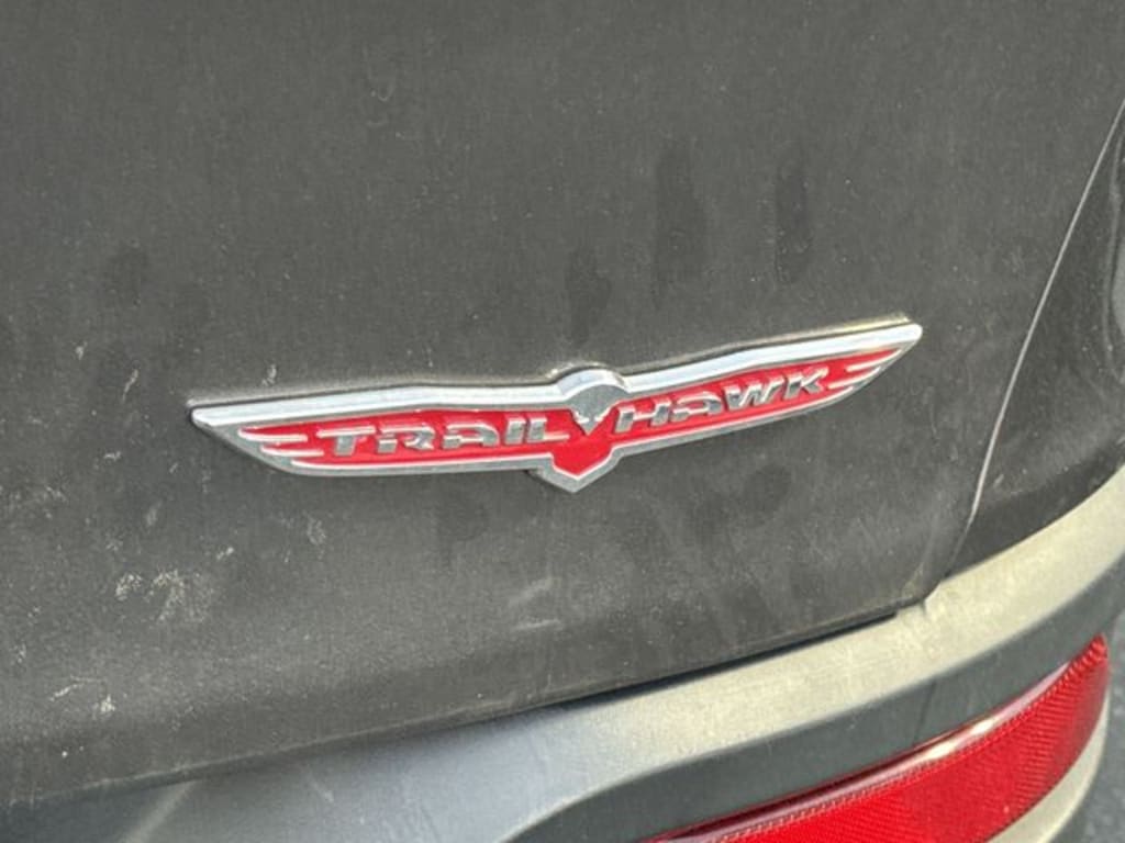 Used 2018 Jeep Cherokee Trailhawk 4x4 SUV