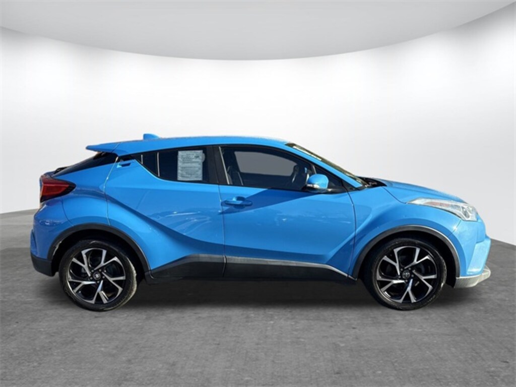 Used 2019 Toyota C-HR XLE SUV