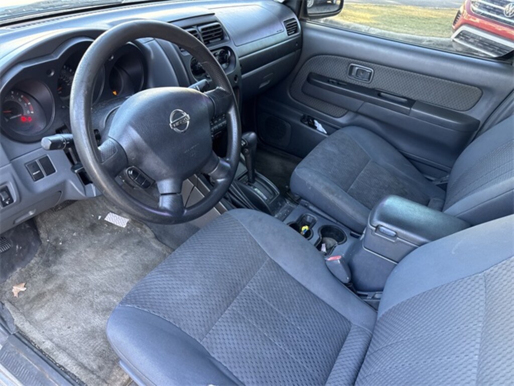 Used 2002 Nissan Xterra XE SUV