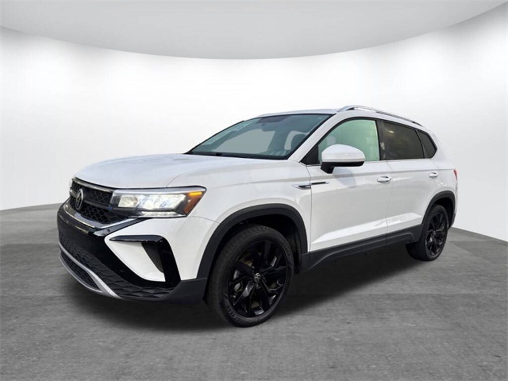 Used 2022 Volkswagen Taos 1.5T SE SUV