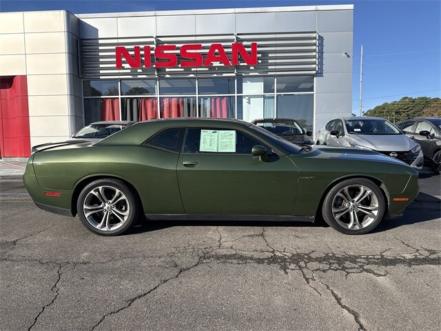 2020 Dodge Challenger R/T photo 3