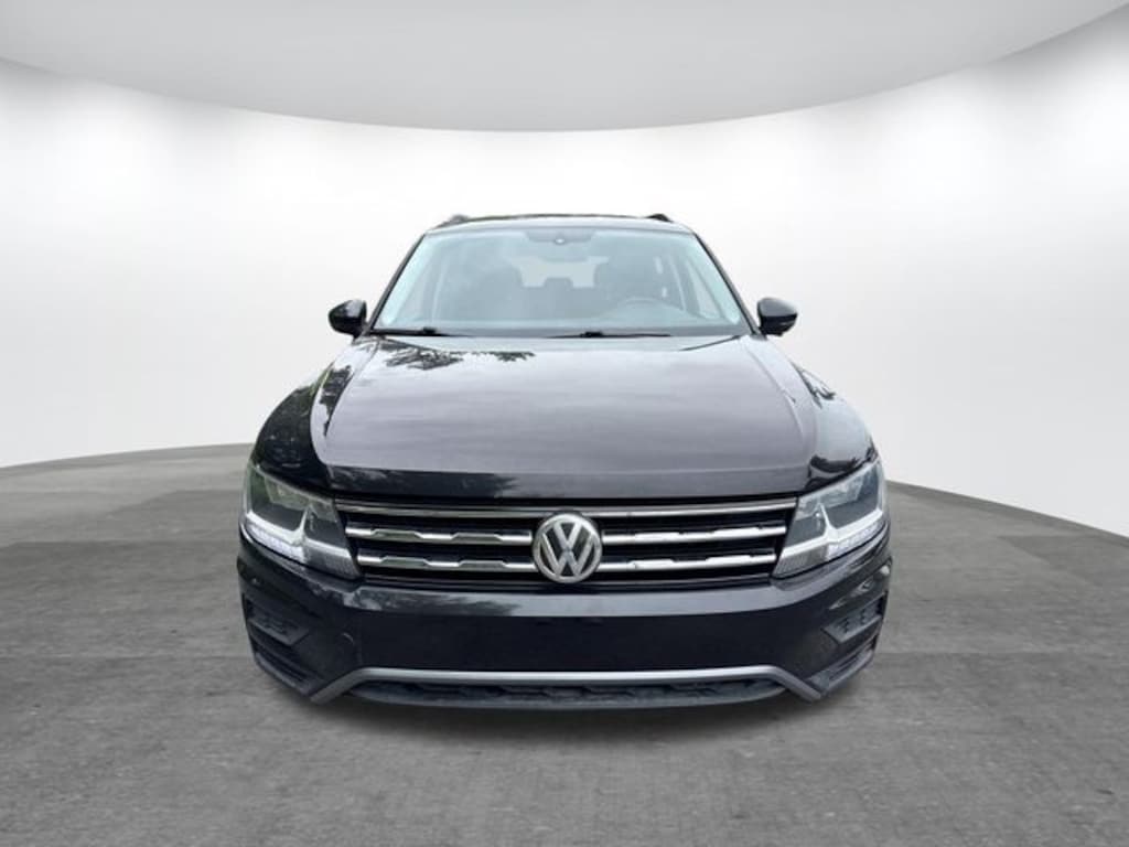 Used 2018 Volkswagen Tiguan 2.0T SE SUV