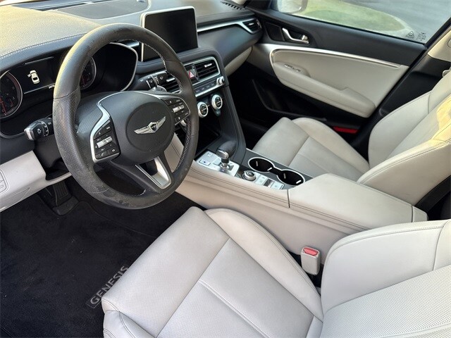 2021 Genesis G70 2.0T photo 4