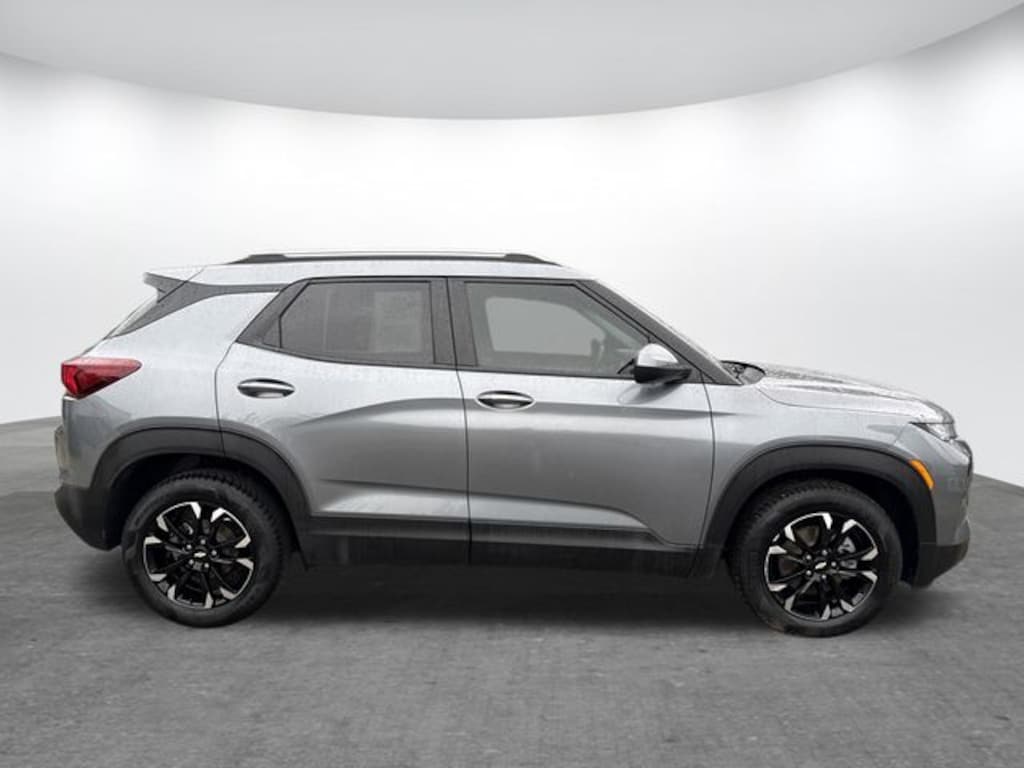 Used 2022 Chevrolet Trailblazer LT SUV