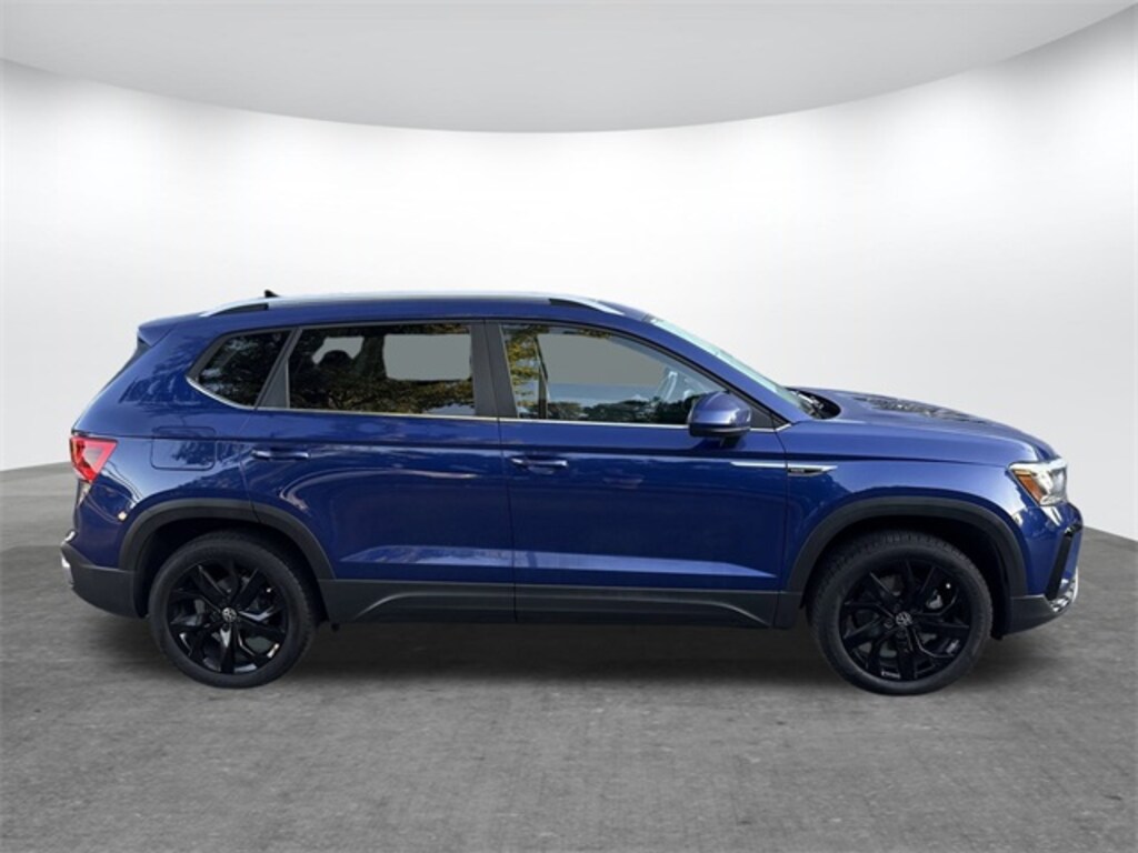 Certified 2024 Volkswagen Taos 1.5T SE SUV