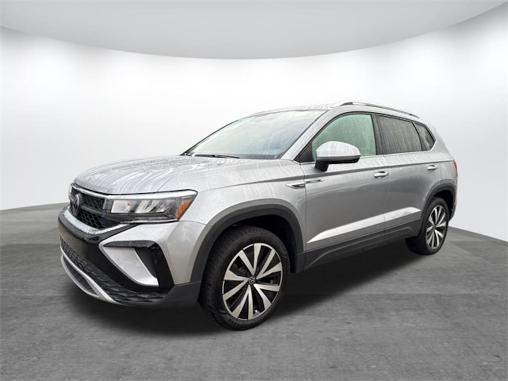 Certified 2024 Volkswagen Taos 1.5T SE SUV