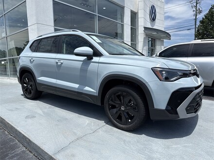 2025 Volkswagen Taos 1.5T SE SUV