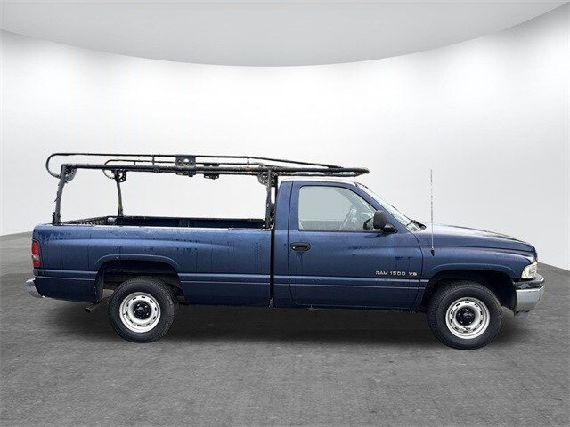 2001 Dodge Ram ST photo 3