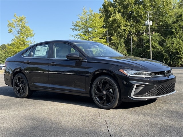 2026 Volkswagen Jetta SE's photo