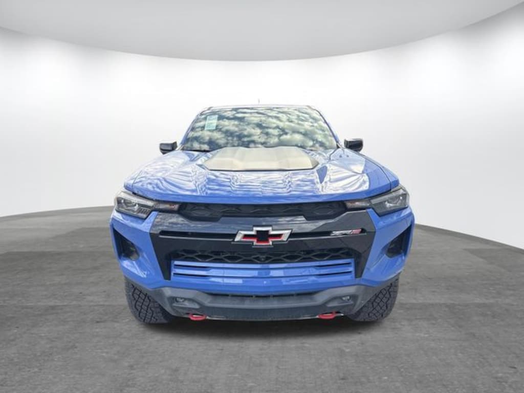 Used 2025 Chevrolet Colorado ZR2 Truck Crew Cab