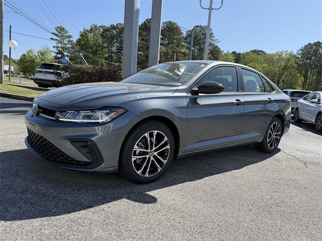 2026 Volkswagen Jetta 1.5T Sport photo 2