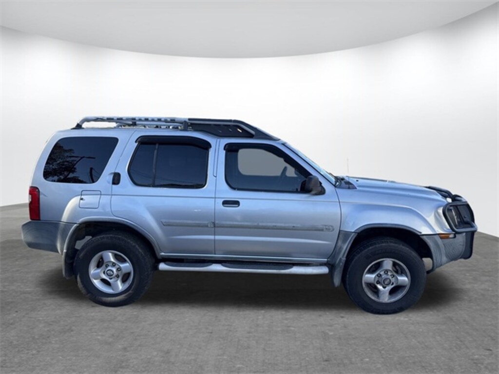 Used 2002 Nissan Xterra XE SUV