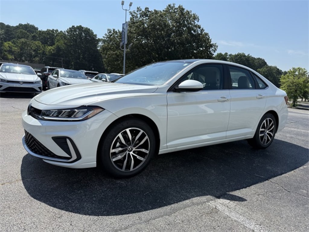 New 2026 Volkswagen Jetta 1.5T SE Sedan