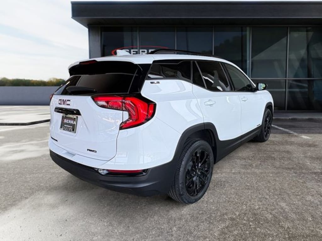 Used 2020 GMC Terrain SLE SUV