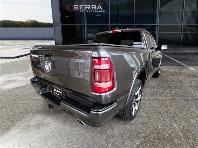 2019 Ram 1500 Laramie photo 3