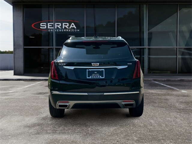 2022 Cadillac XT5 Premium Luxury photo 3