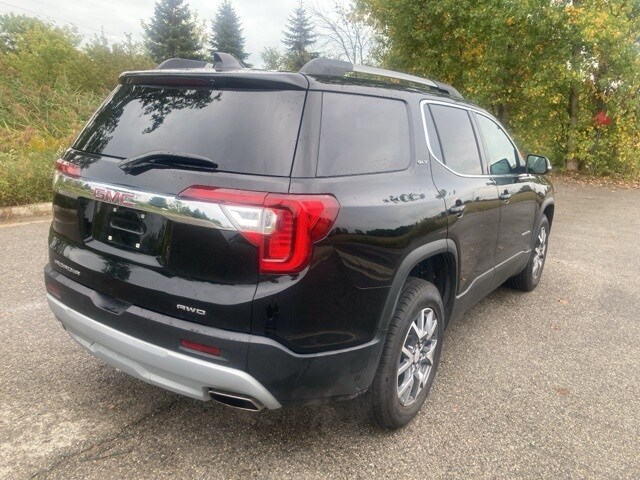 2023 Gmc Acadia SLT photo 3