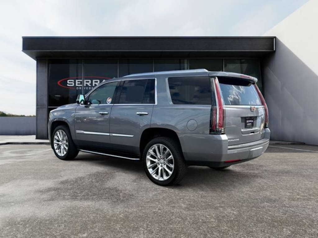 Used 2020 CADILLAC Escalade Luxury SUV