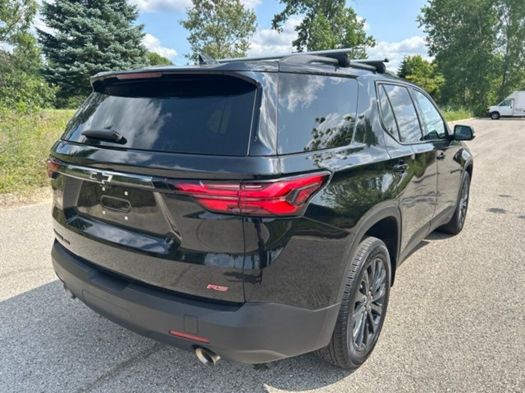 Used 2023 Chevrolet Traverse RS SUV