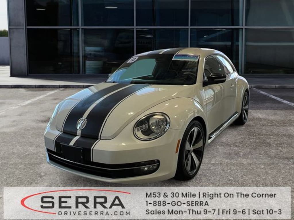 Used 2012 Volkswagen Beetle 2.0T Turbo w/PZEV Hatchback