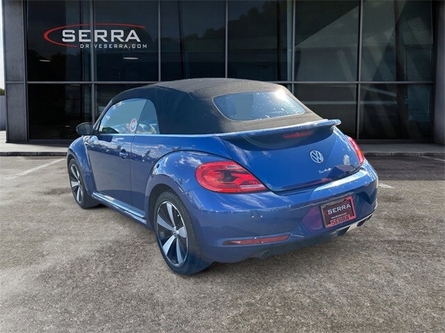 2014 Volkswagen Beetle Convertible R-Line photo 3
