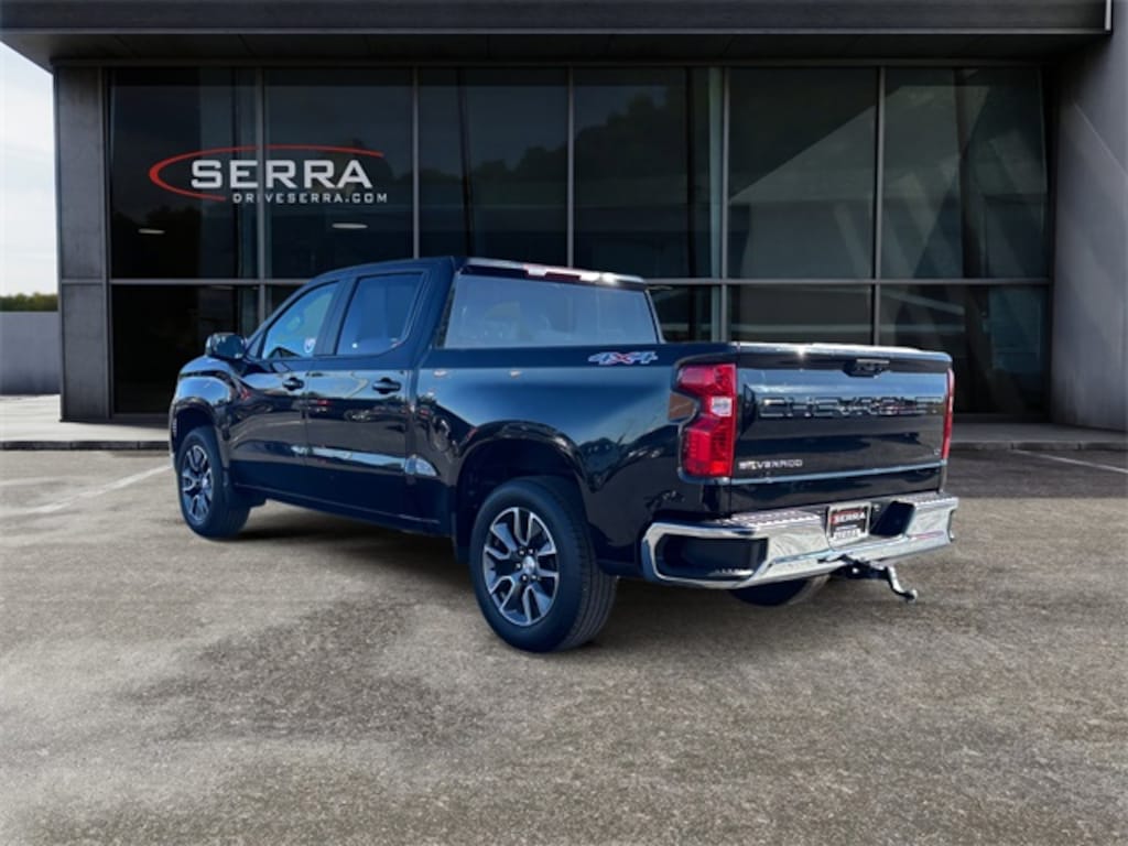 Used 2022 Chevrolet Silverado 1500 LT Truck Crew Cab