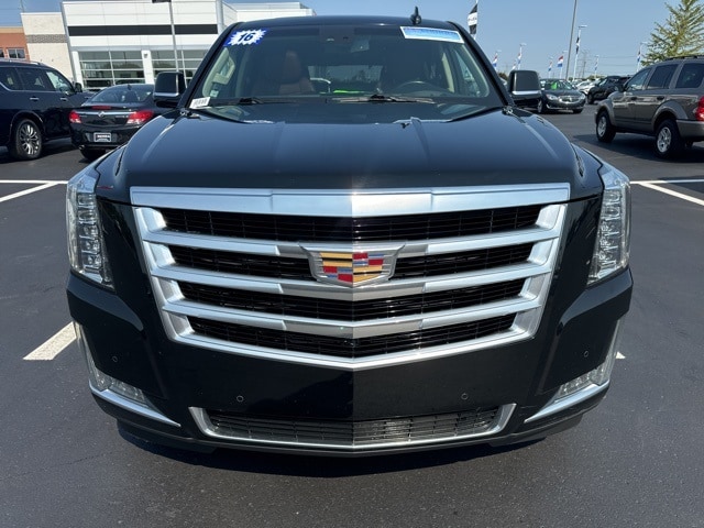 Used 2016 Cadillac Escalade Luxury with VIN 1GYS4BKJ5GR446577 for sale in Washington, MI