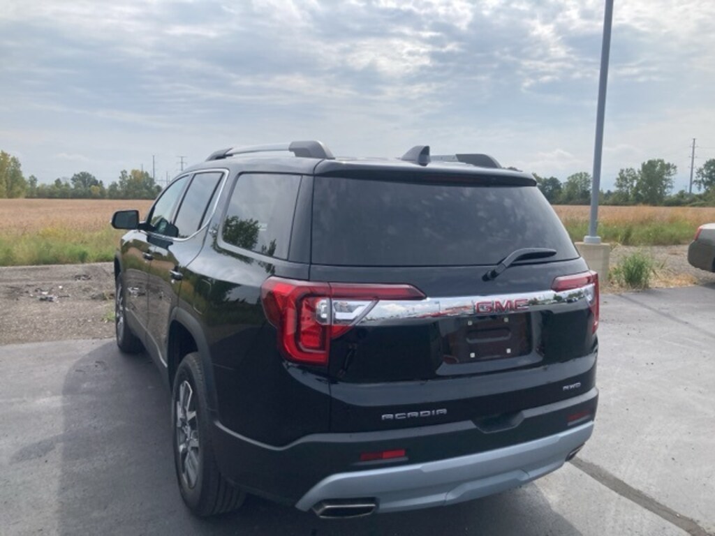 Certified 2023 GMC Acadia SLE SUV