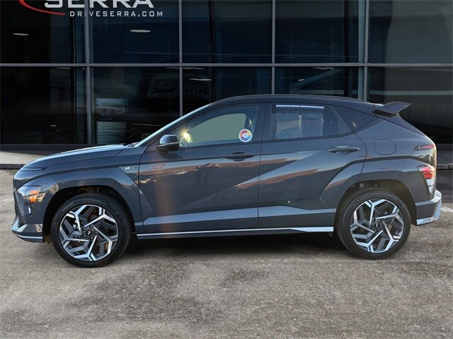 2024 Hyundai Kona N Line photo 2