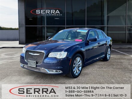 2016 Chrysler 300 Limited Sedan