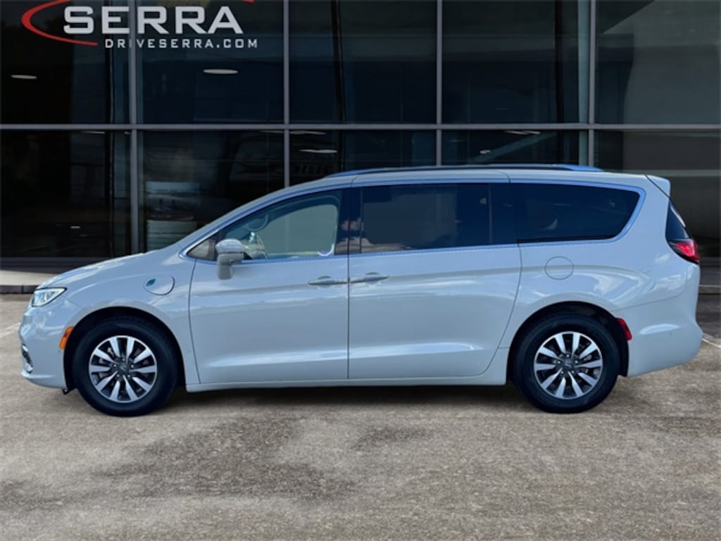 Used 2021 Chrysler Pacifica Hybrid Touring L Van Passenger Van