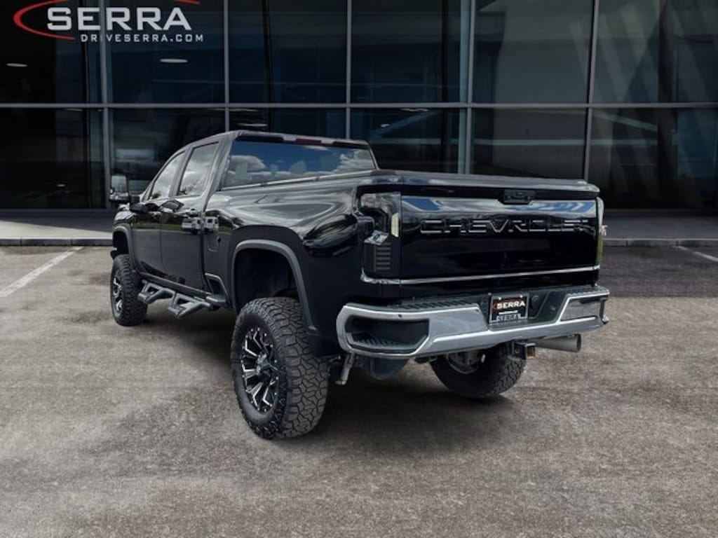 Used 2021 Chevrolet Silverado 2500 HD LT Truck Crew Cab