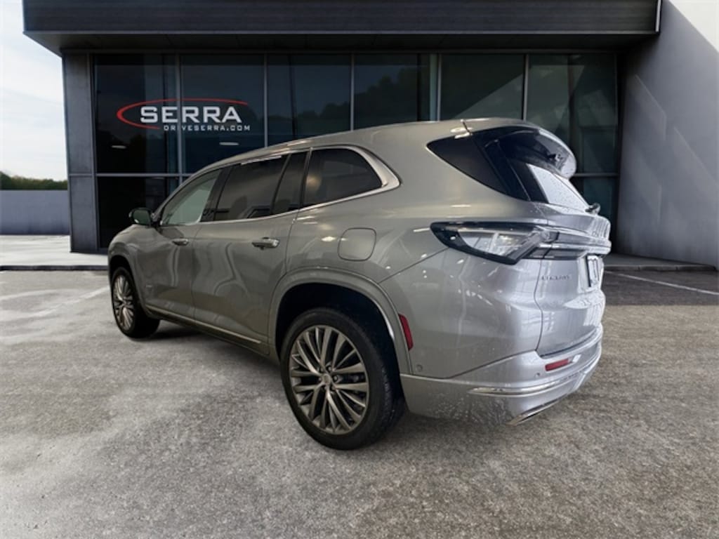 Certified 2025 Buick Enclave Avenir SUV