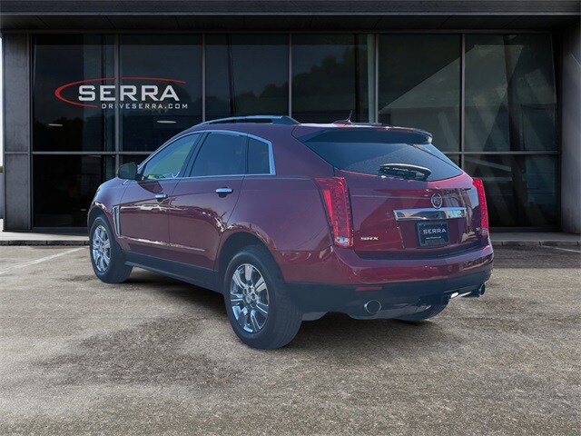 2016 Cadillac SRX Luxury photo 2