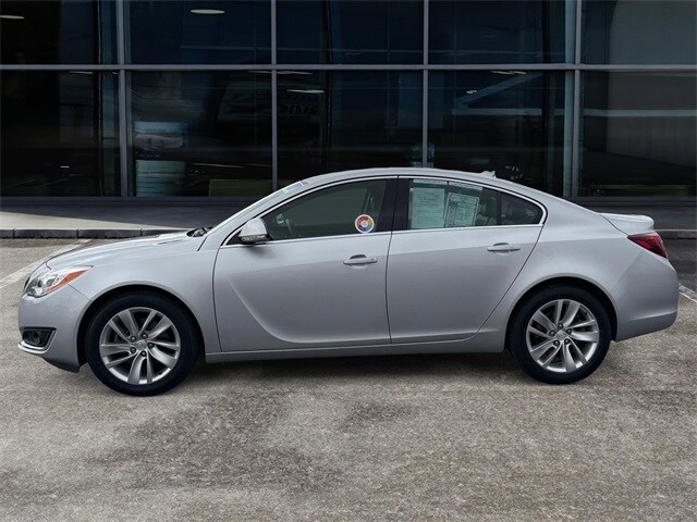 2016 Buick Regal Turbo Premium II photo 2