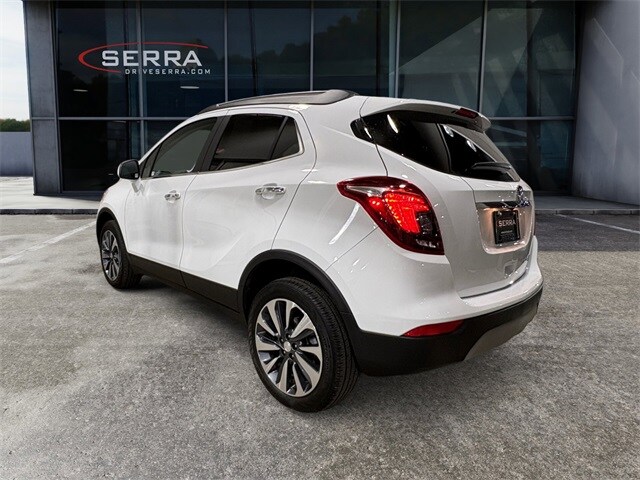 2022 Buick Encore Preferred photo 2