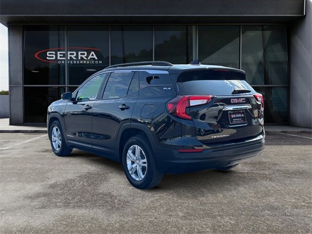 2022 Gmc Terrain SLE photo 2