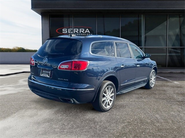 2017 Buick Enclave Convenience photo 2