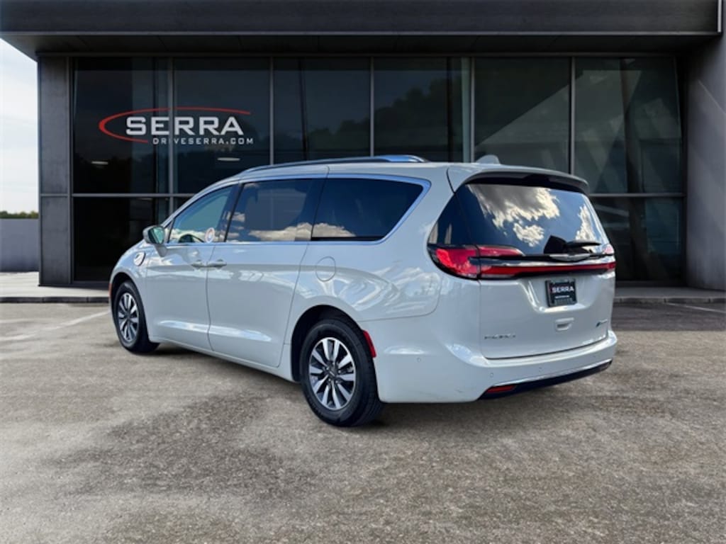 Used 2021 Chrysler Pacifica Hybrid Touring L Van Passenger Van
