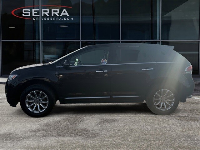 2015 Lincoln MKX Base photo 2