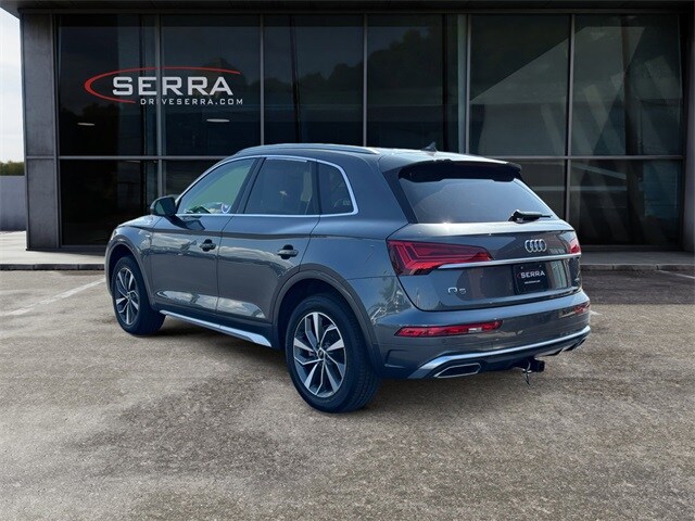 2023 Audi Q5 45 S line Premium photo 2