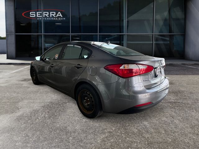 Used 2016 Kia Forte LX with VIN KNAFX4A69G5532843 for sale in Washington, MI