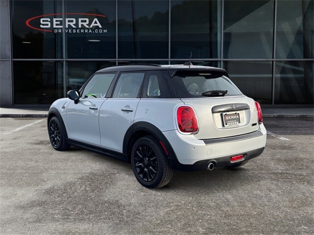 2021 Mini Cooper 4 Door Hardtop photo 3