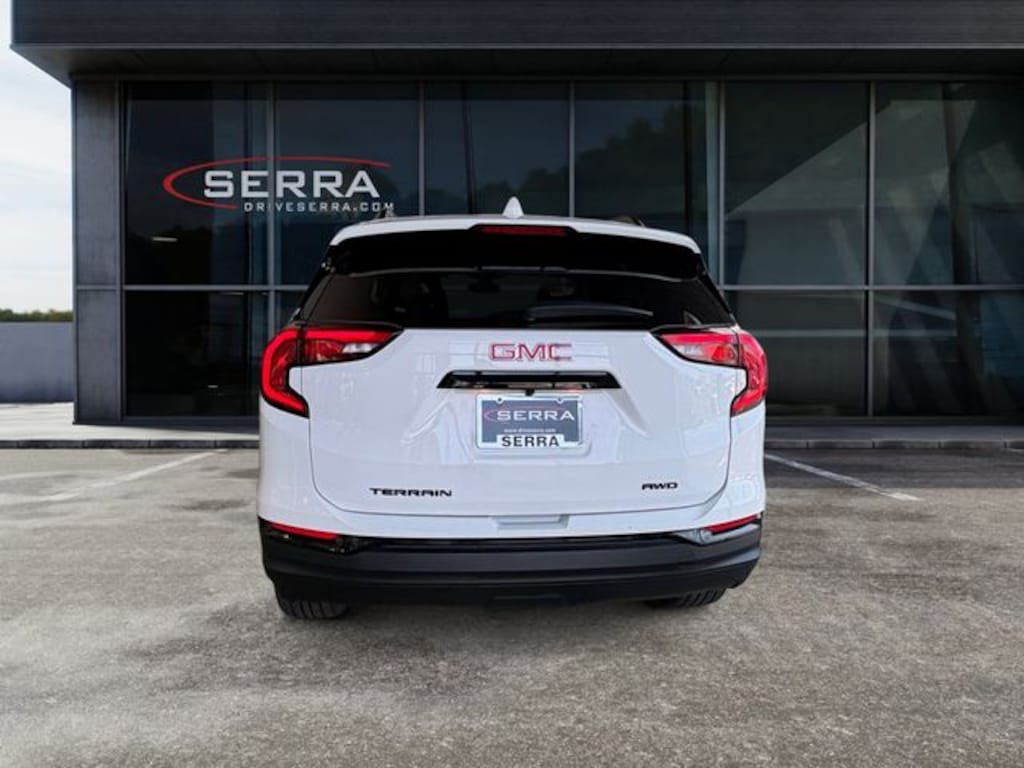 Used 2020 GMC Terrain SLE SUV